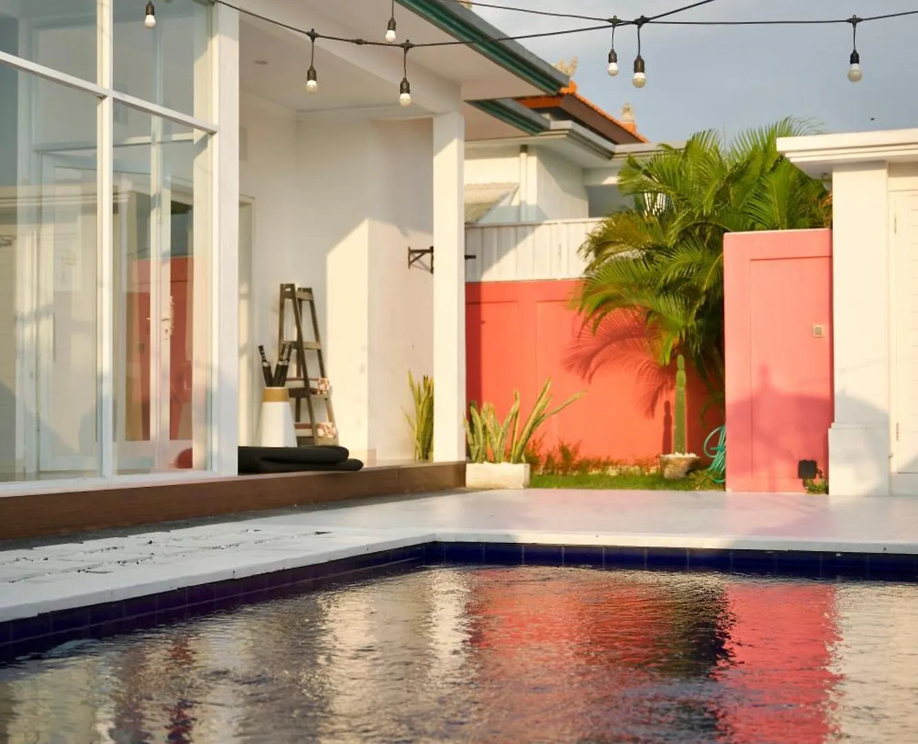 Villa Cozy 2Br Canggu - 6 Mins To Berawa Beach - Netflix Indonesia